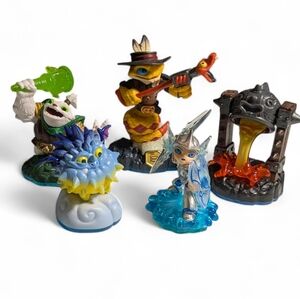 Skylanders Swap Force Figure Lot + Character Cards & Fiery Forge
